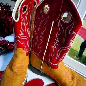 Old West youth light distress & red ultra flex broad square toe boot